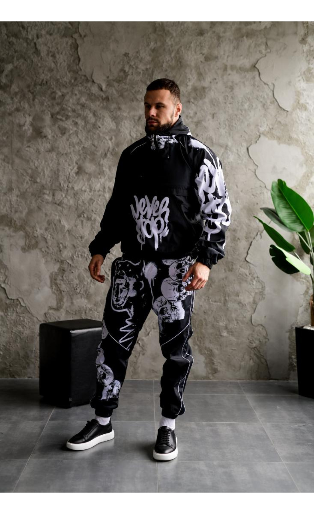 Костюм анорак джогери стильний модний сезон осінь зима  на підкладці