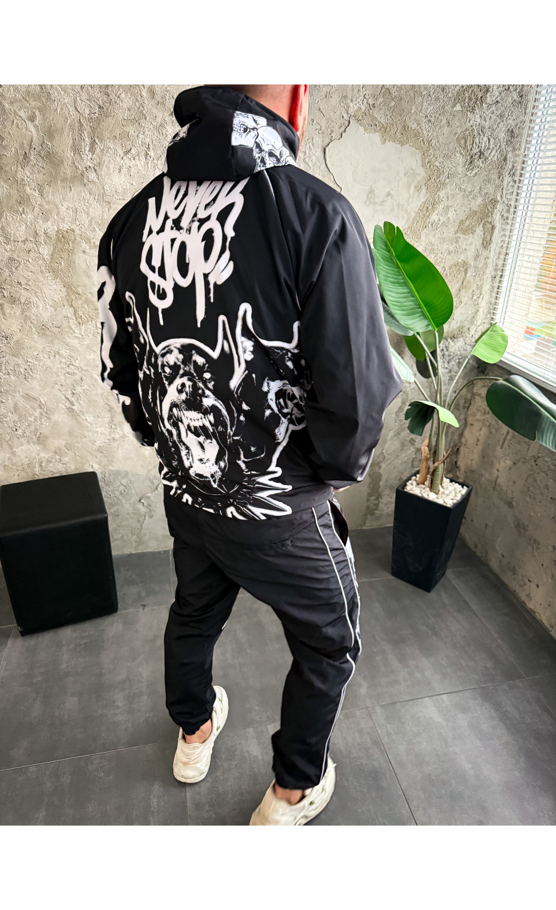 Костюм анорак джогери стильний модний сезон осінь зима  на підкладці