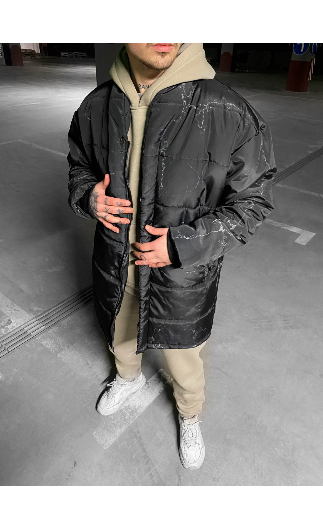 довга зимова куртка