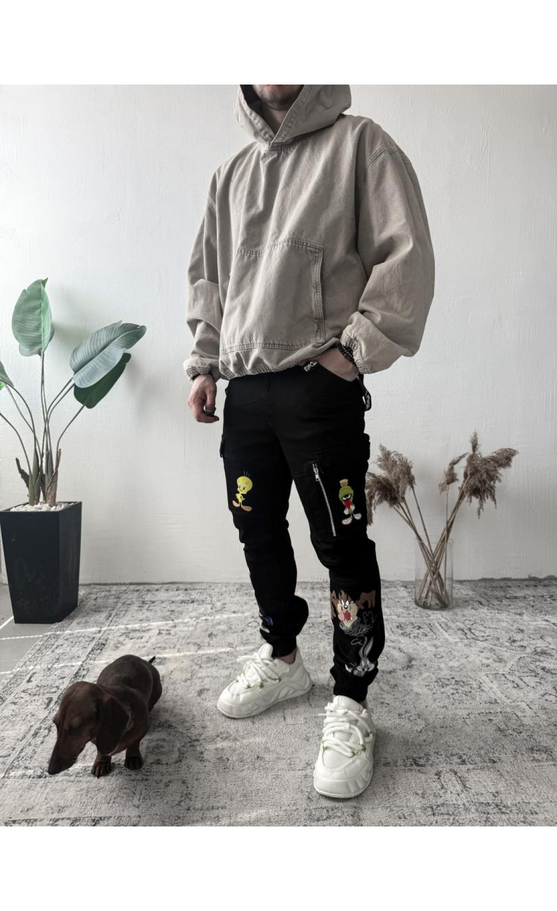 Джинси дтф чоловічі чорного кольору  джогери з принтом