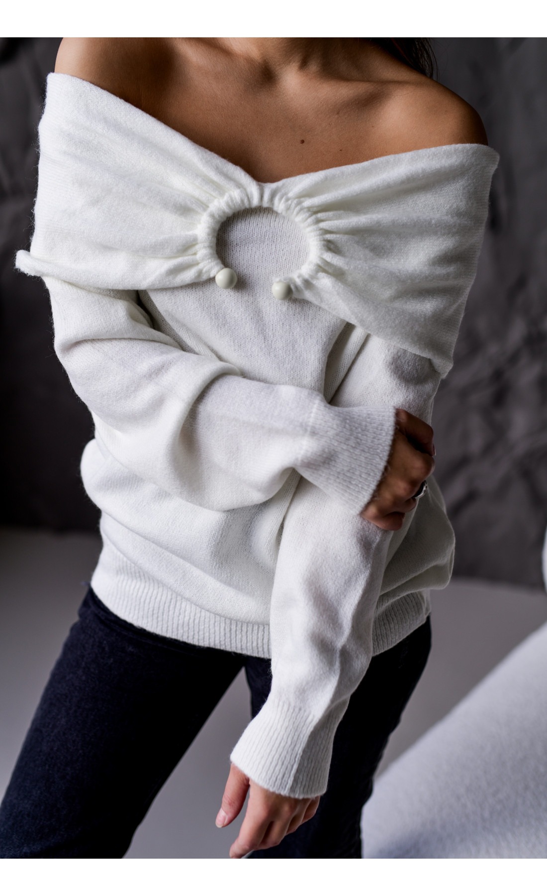 Светр жіночий оверсайз стильний вільний осінь зима