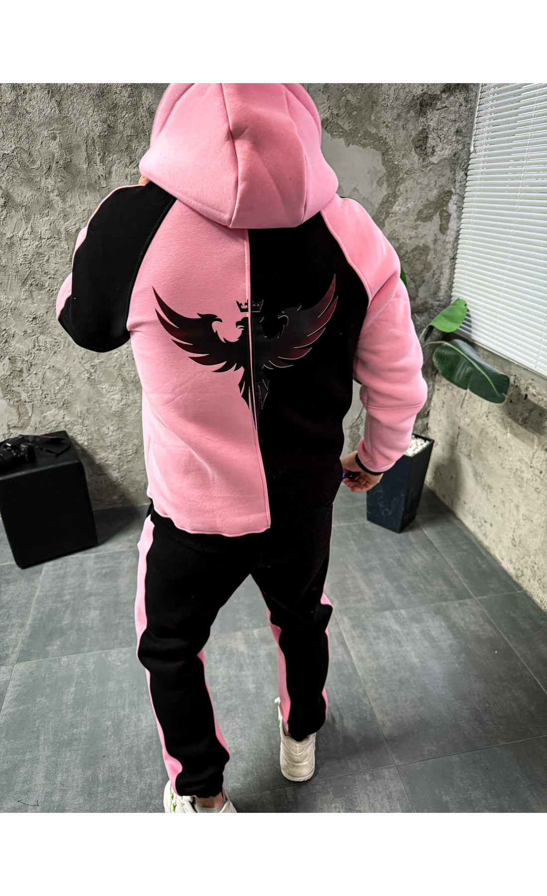 Спортивний костюм утеплений стильний два кольори сезон осінь зима  drapp