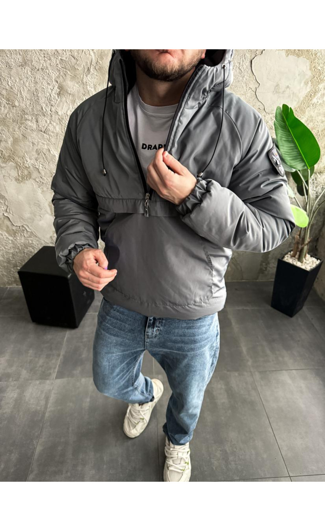 Анорак утеплений з патчем зима осінь модний стильний  драпп