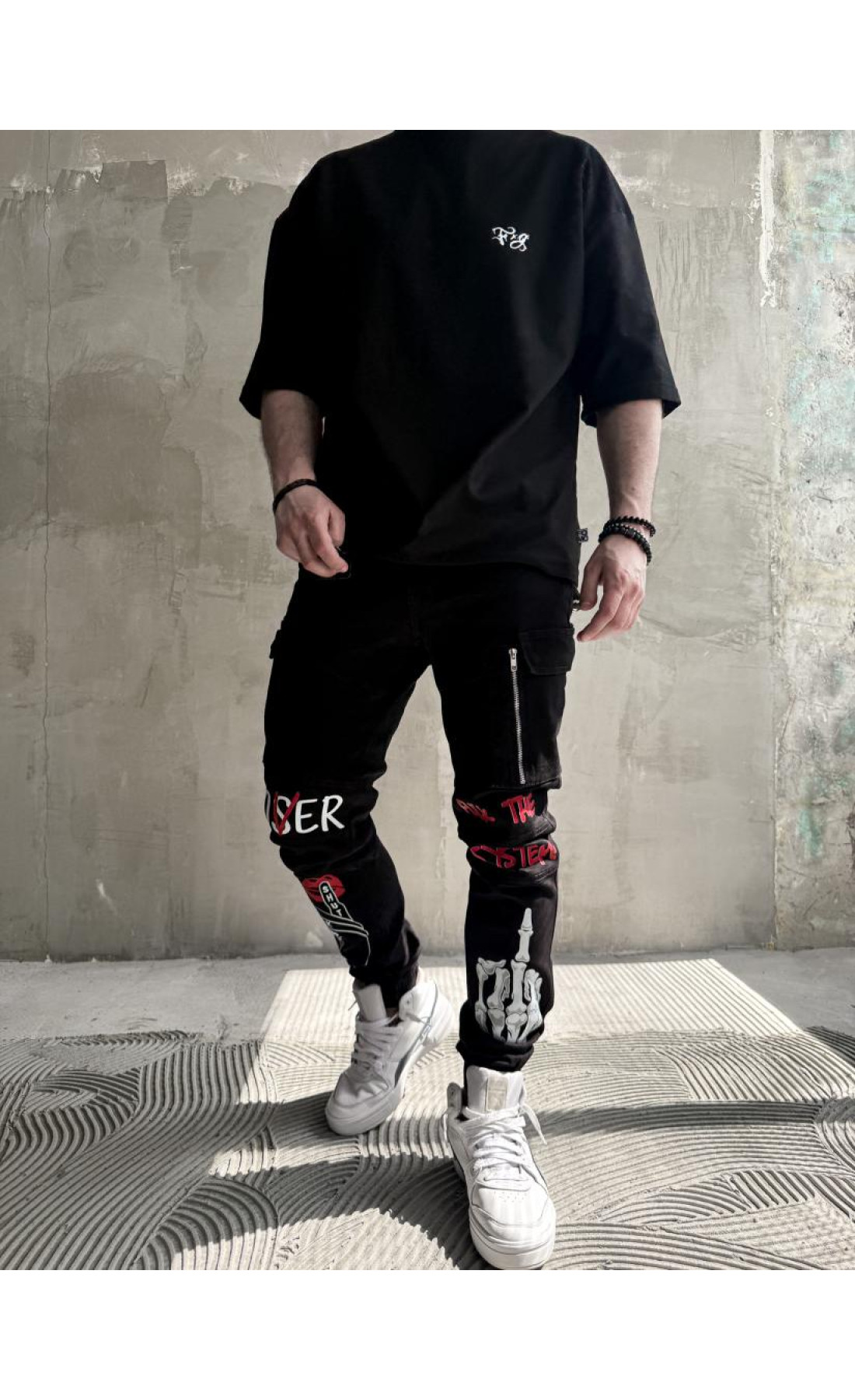 Джинси дтф чоловічі чорного кольору  джогери з принтом