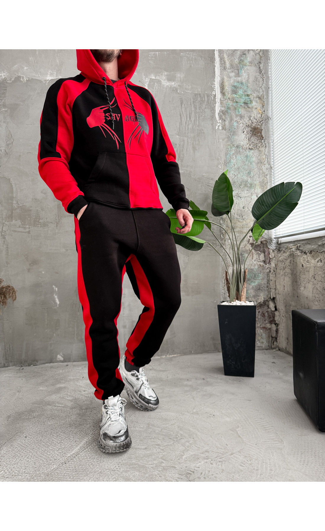 Спортивний костюм утеплений чоловічий чорно червоний