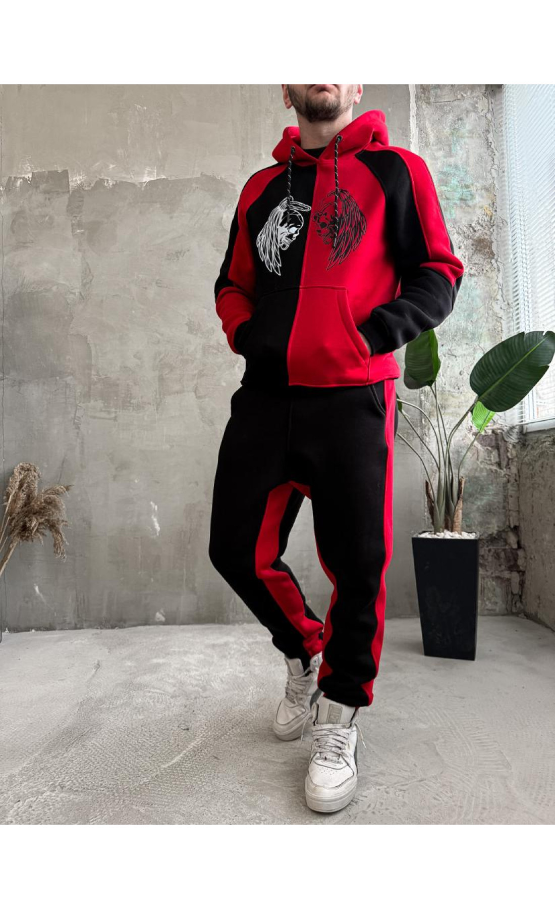 Спортивний костюм утеплений дтф чорно червоний