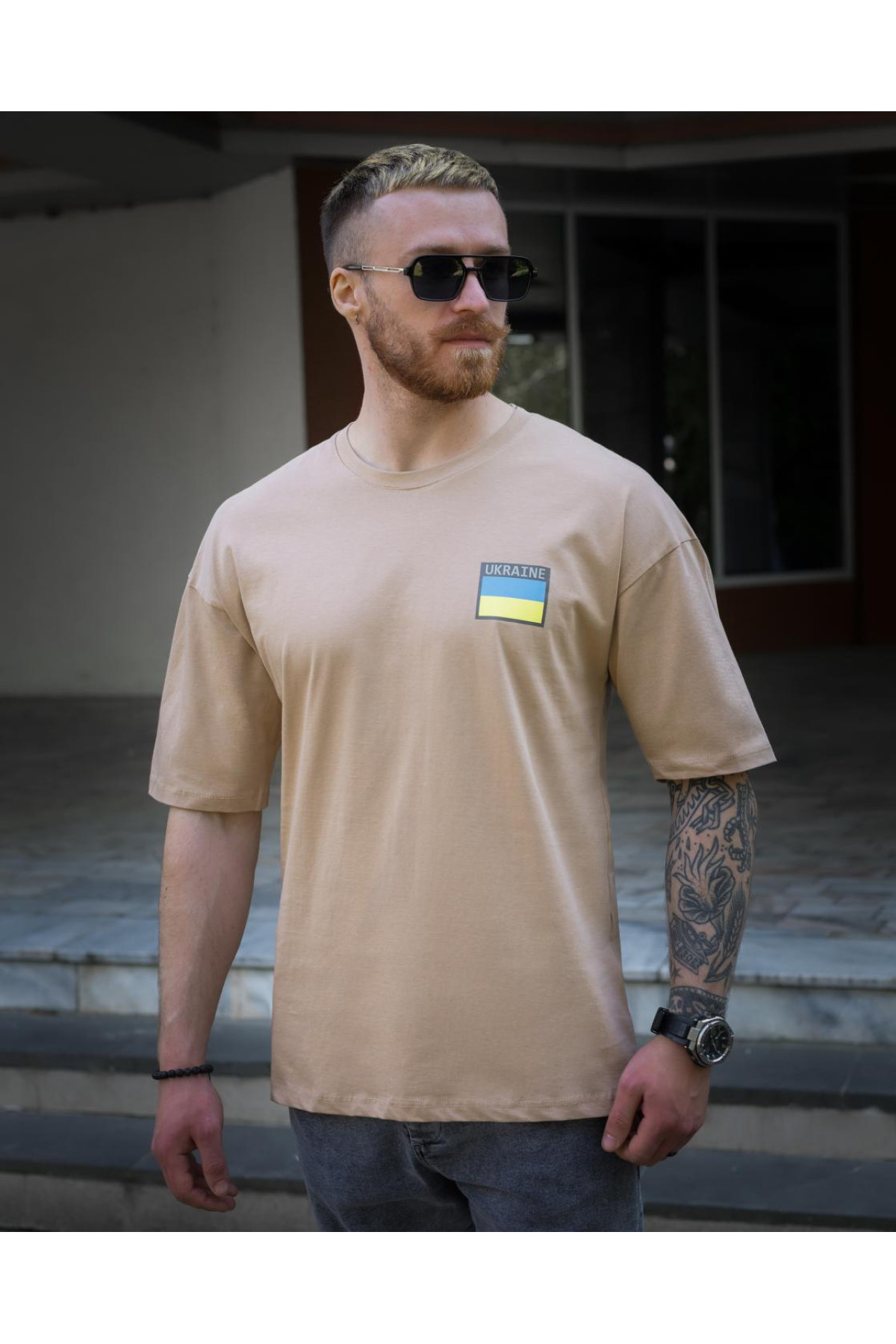 Футболка oversize BEZET Україна пісочний