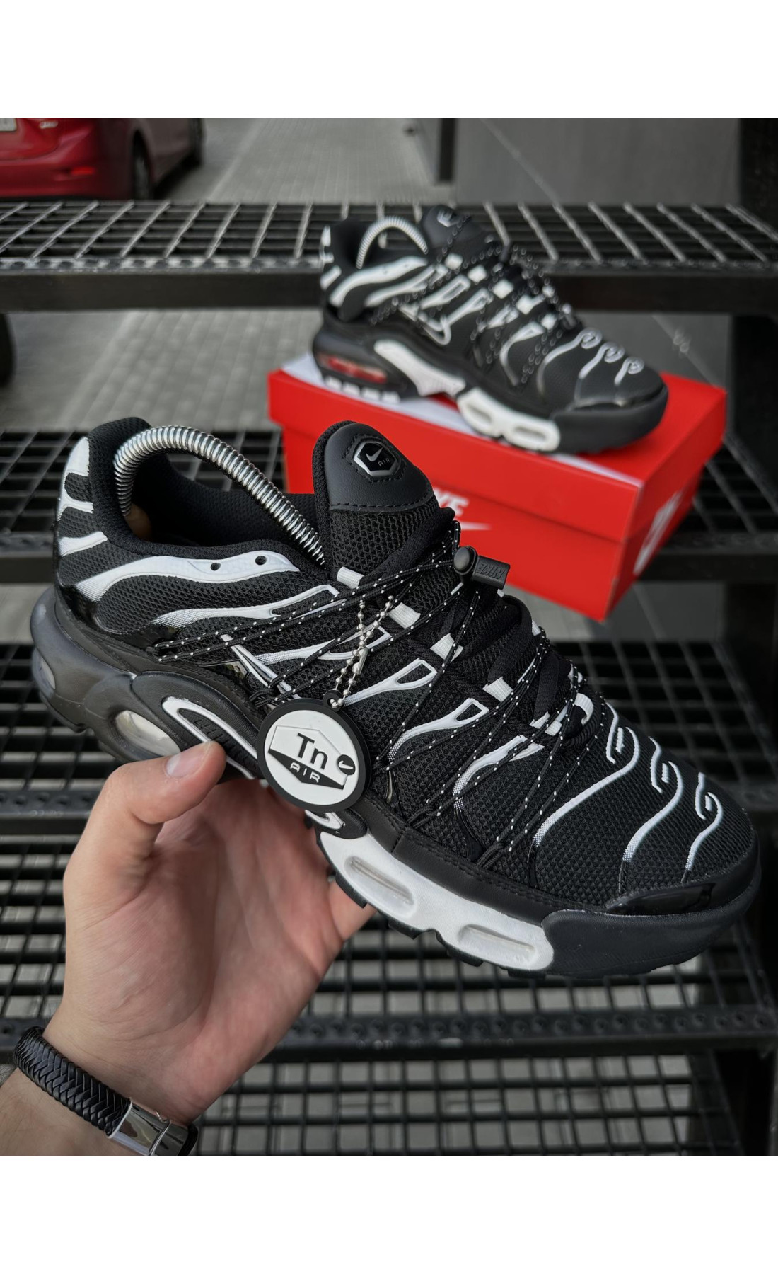 Чоловічі кросівки  Кросівки nike air tn plus lace toggle (blk’n’wht) (23-2)