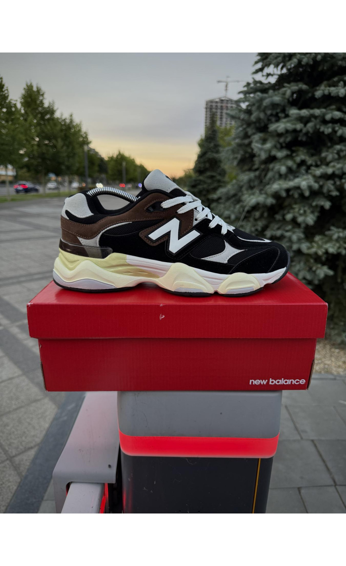 Чоловічі кросівки  Кросівки new balance (коричневі) (1148-6)