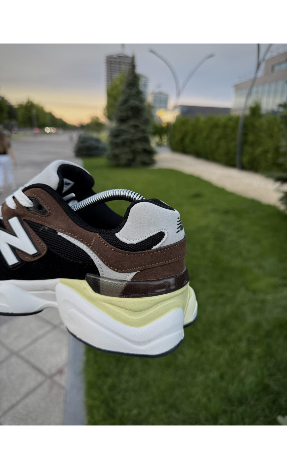 Чоловічі кросівки  Кросівки new balance (коричневі) (1148-6)