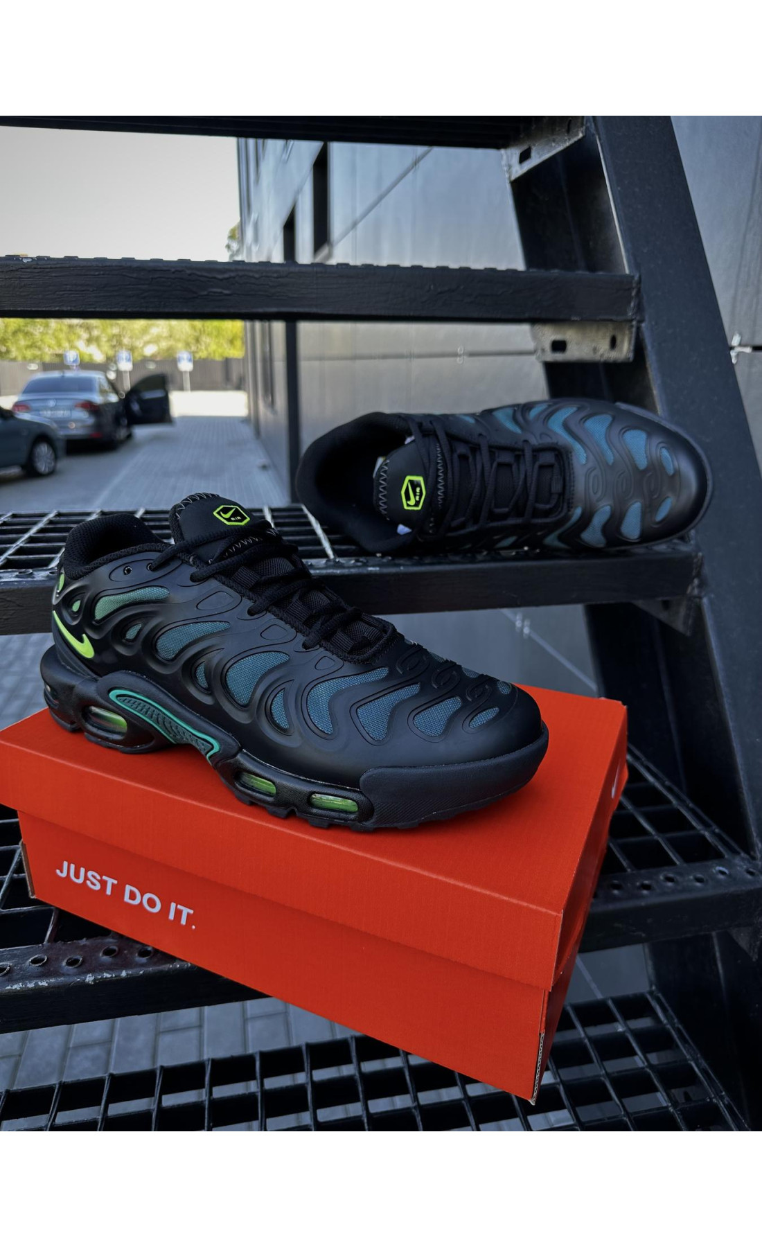 Чоловічі кросівки  Кросівки nike air tn plus drift (black & green) (1268-4)
