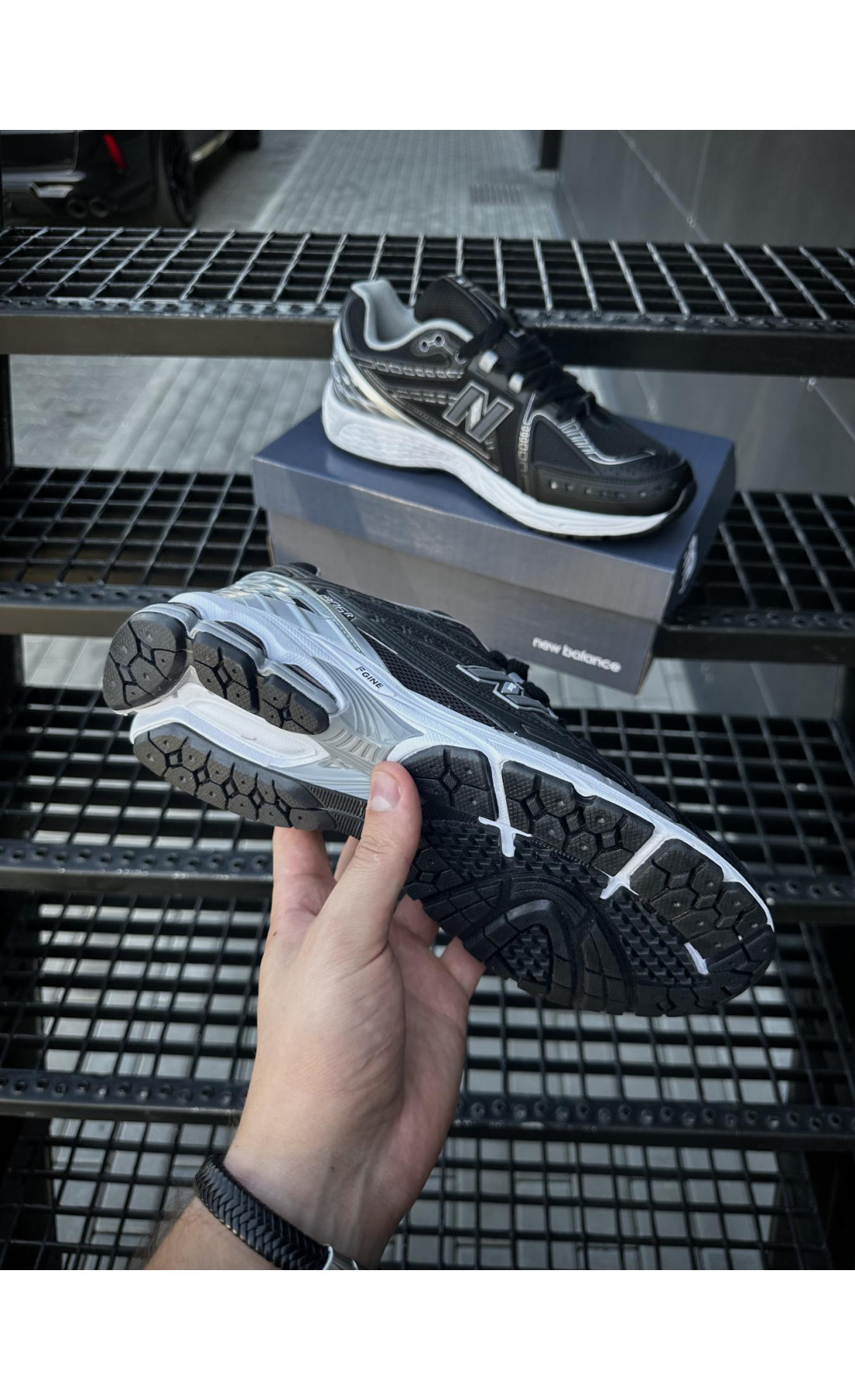 Чоловічі кросівки  Кросівки new balance r (чорні) (5557-5)