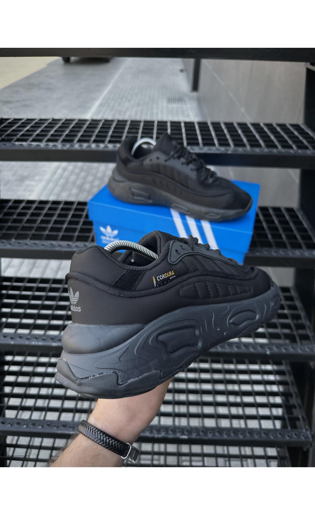 Чоловічі кросівки  Кросівки adidas oznova (чорні) cordura (2547-1)