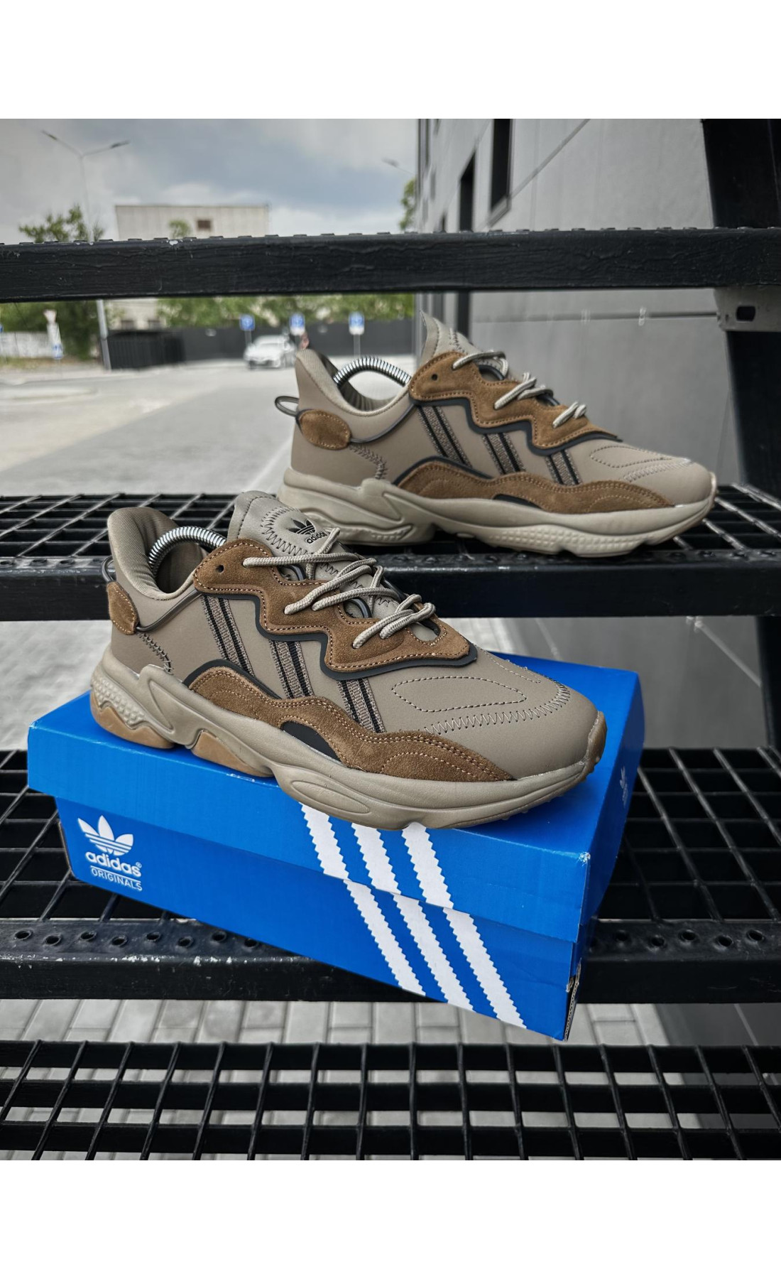 Чоловічі кросівки  Кросівки adidas ozweego, brown (394-1)