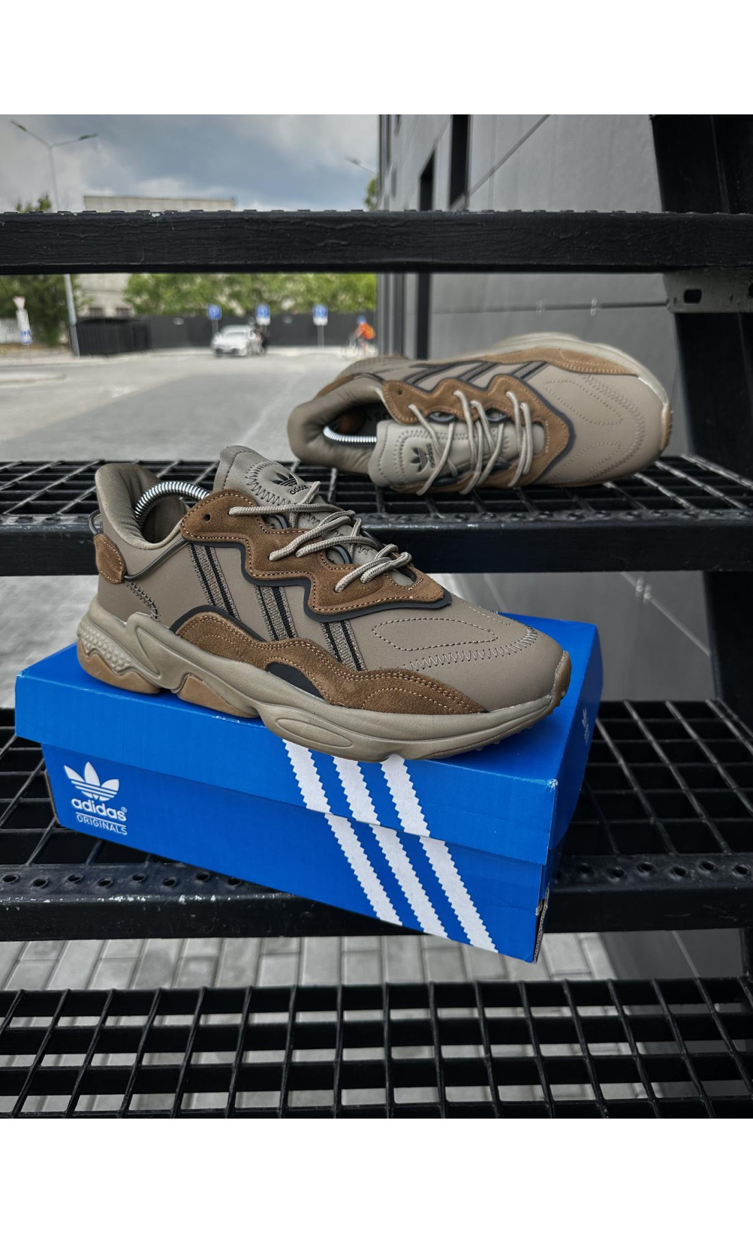Чоловічі кросівки  Кросівки adidas ozweego, brown (394-1)