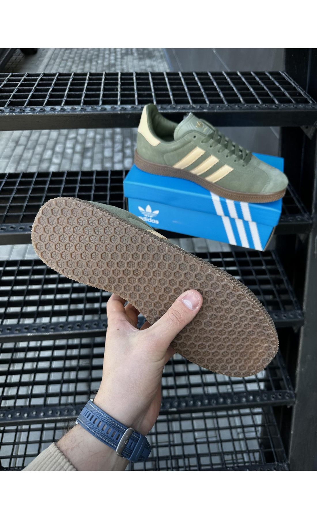 Чоловічі кросівки  Кросівки adidas gazelle (khaki) (916-2)