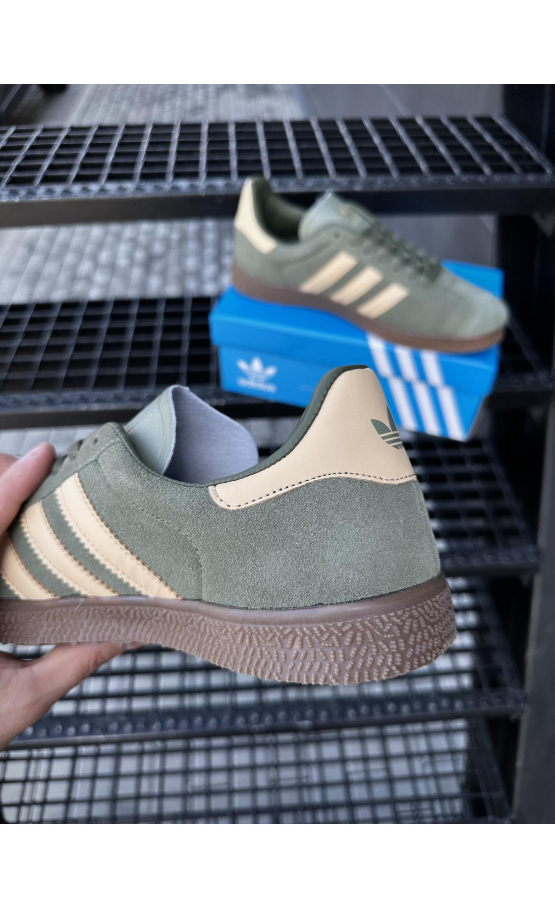 Чоловічі кросівки  Кросівки adidas gazelle (khaki) (916-2)