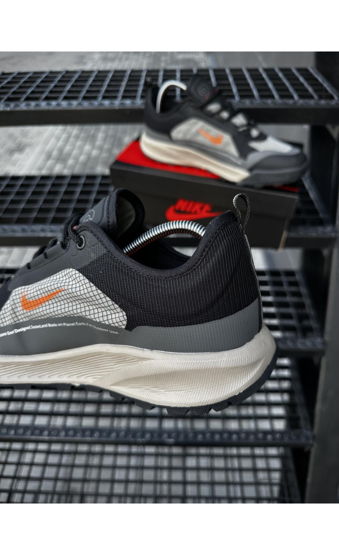 Чоловічі кросівки  Кросівки nike acg air nasu grey orange (2816-7)
