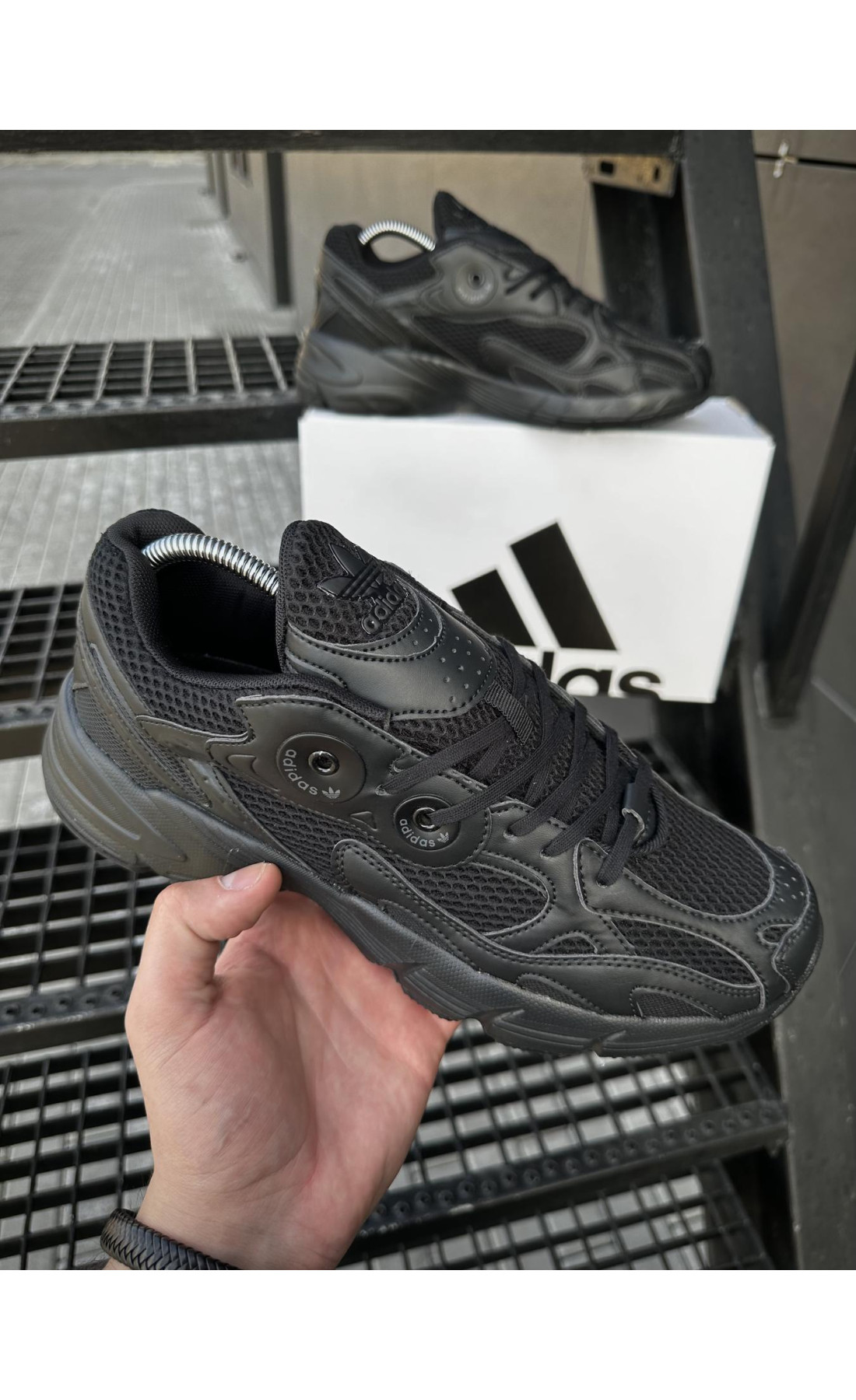 Чоловічі кросівки  Кросівки adidas astir (all black) (2000-9)