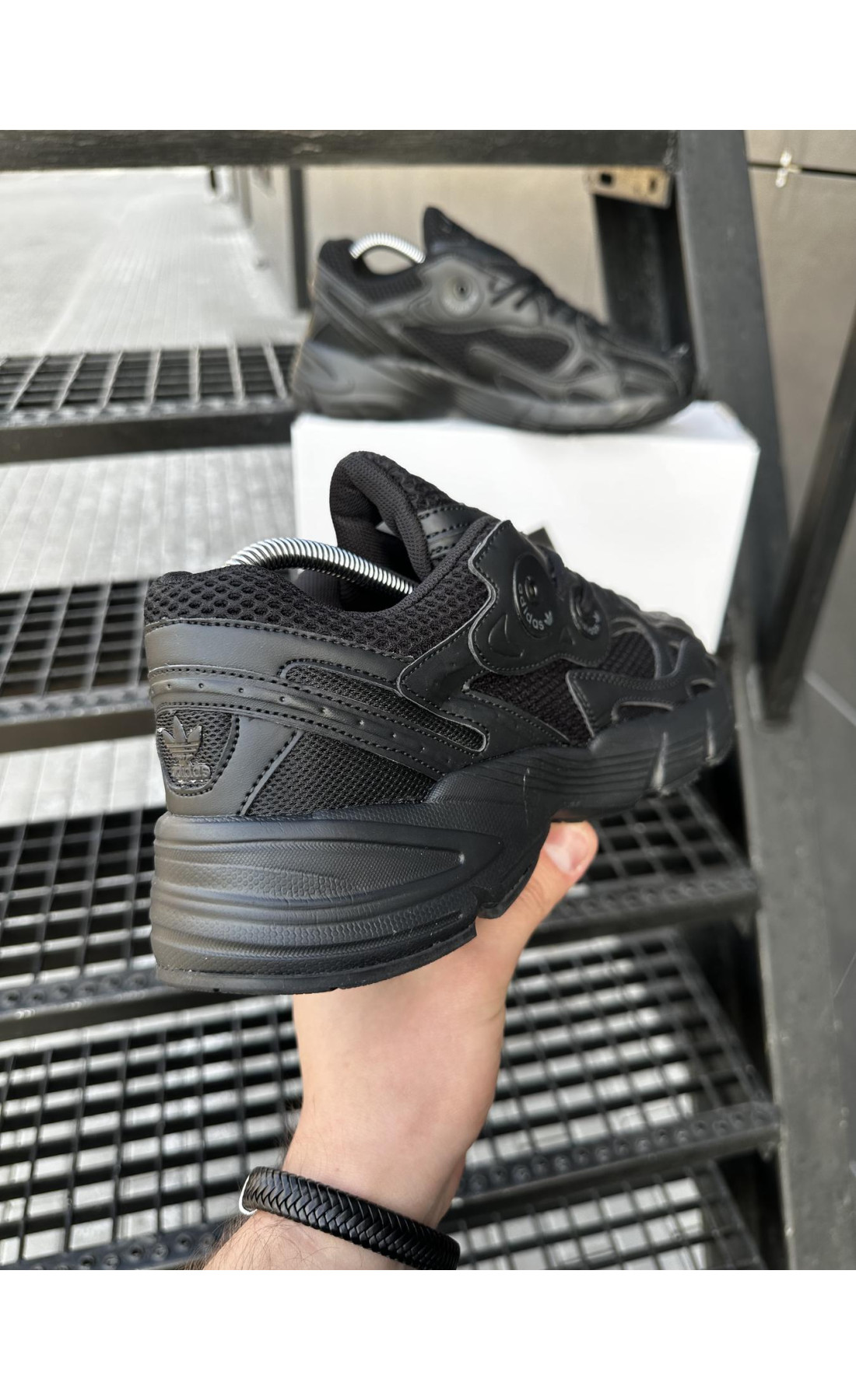 Чоловічі кросівки  Кросівки adidas astir (all black) (2000-9)