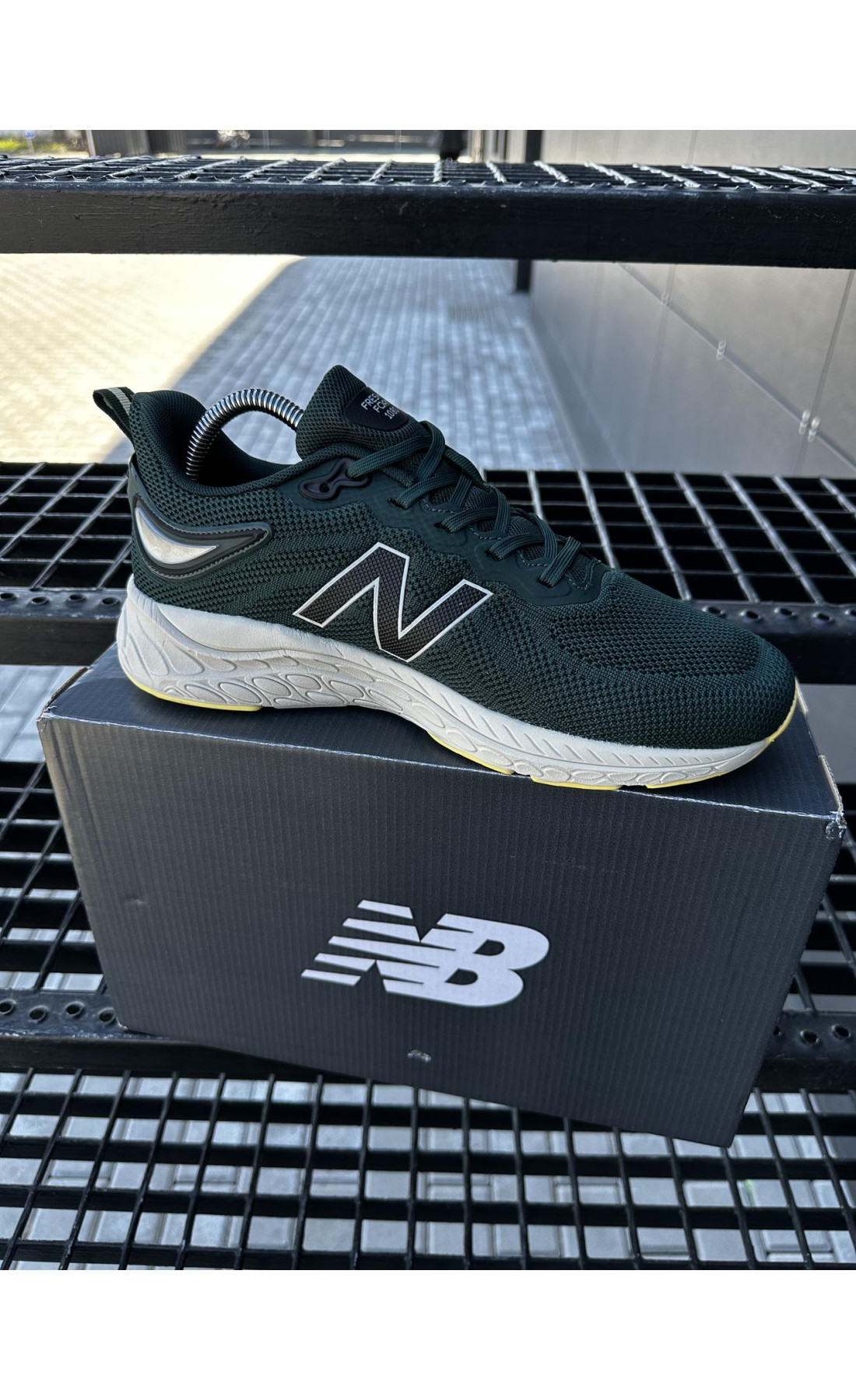Чоловічі кросівки  Кросівки new balance fresh foam (зелені) (832-9)