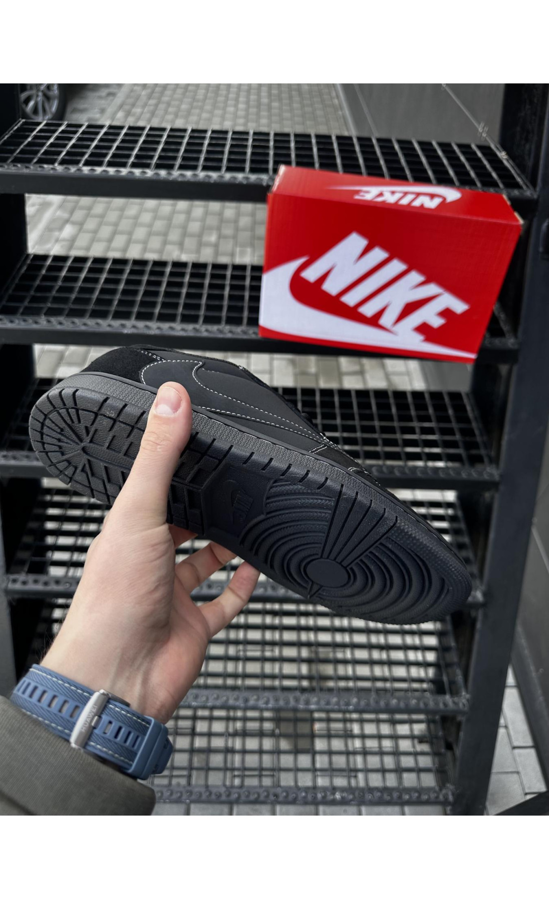 Чоловічі кросівки  Кросівки nike air jordan travis scott (all black) (618-2)