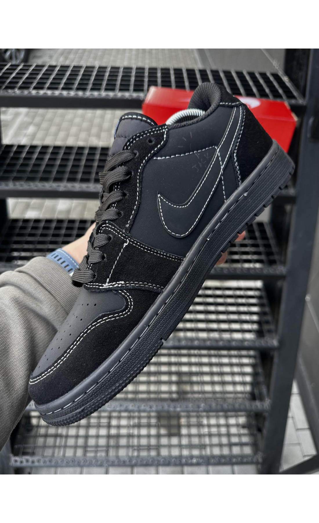 Чоловічі кросівки  Кросівки nike air jordan travis scott (all black) (618-2)