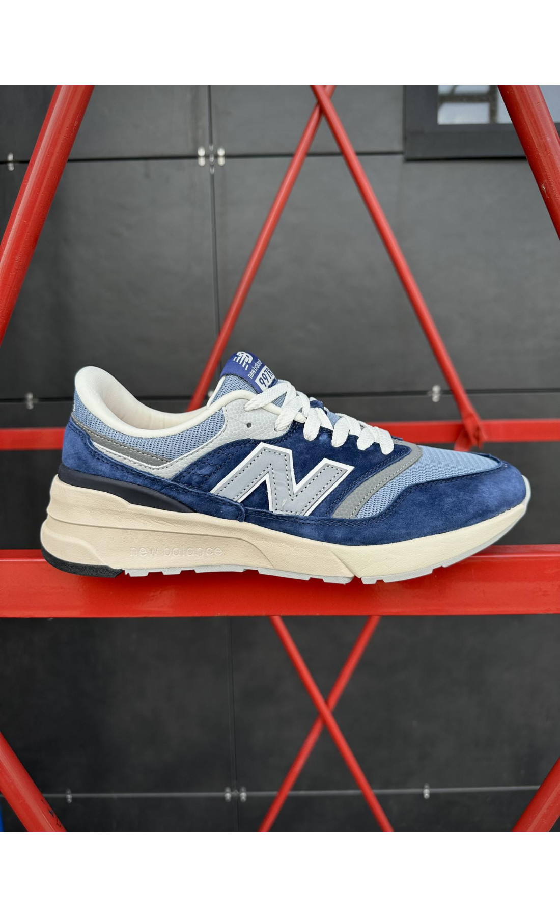 Чоловічі кросівки  Кросівки new balance r (navy blue) (629-8)