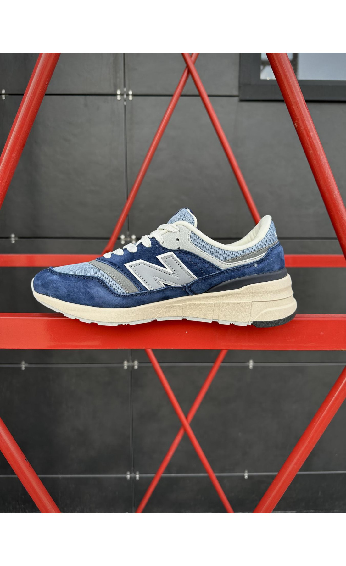 Чоловічі кросівки  Кросівки new balance r (navy blue) (629-8)