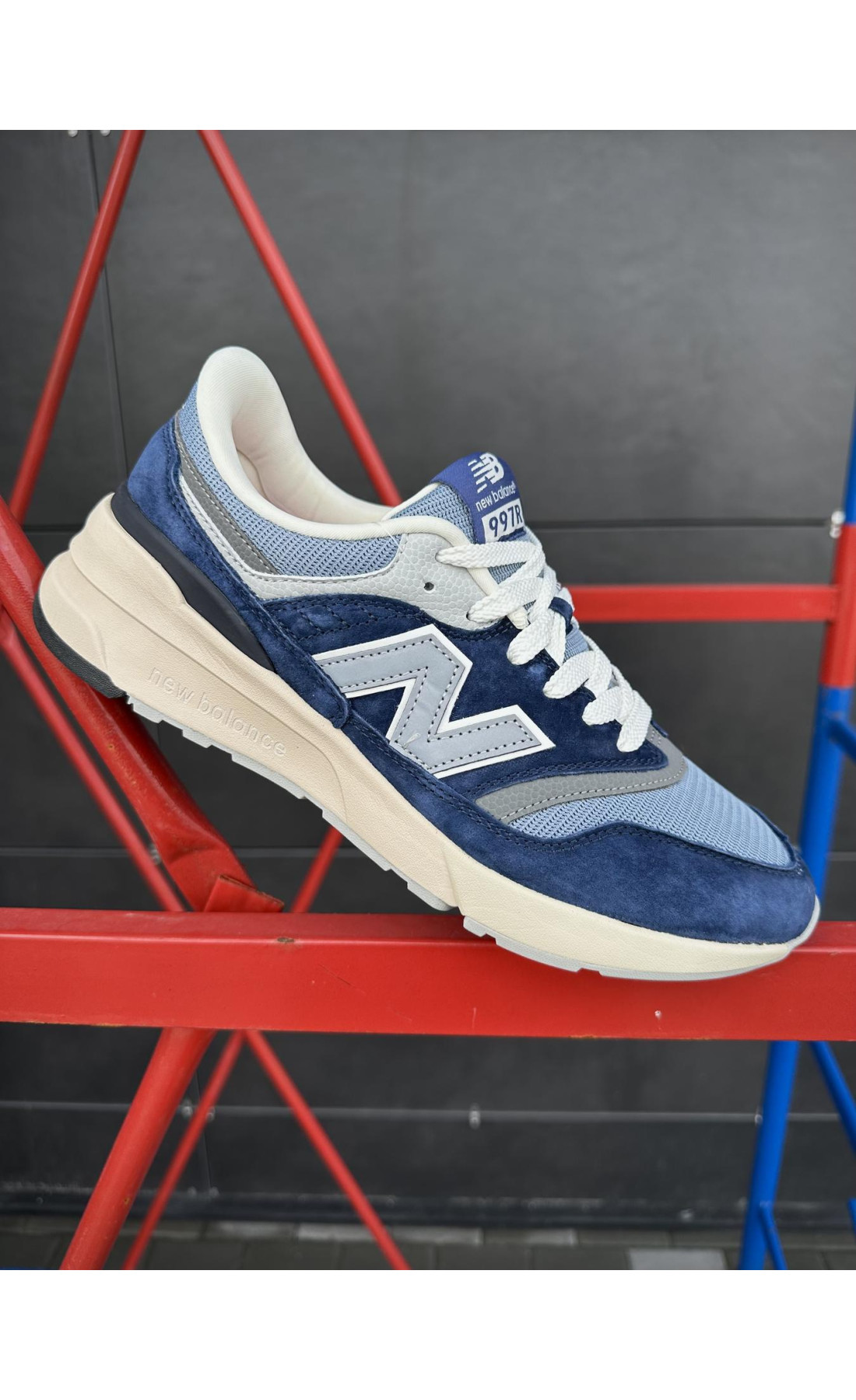 Чоловічі кросівки  Кросівки new balance r (navy blue) (629-8)