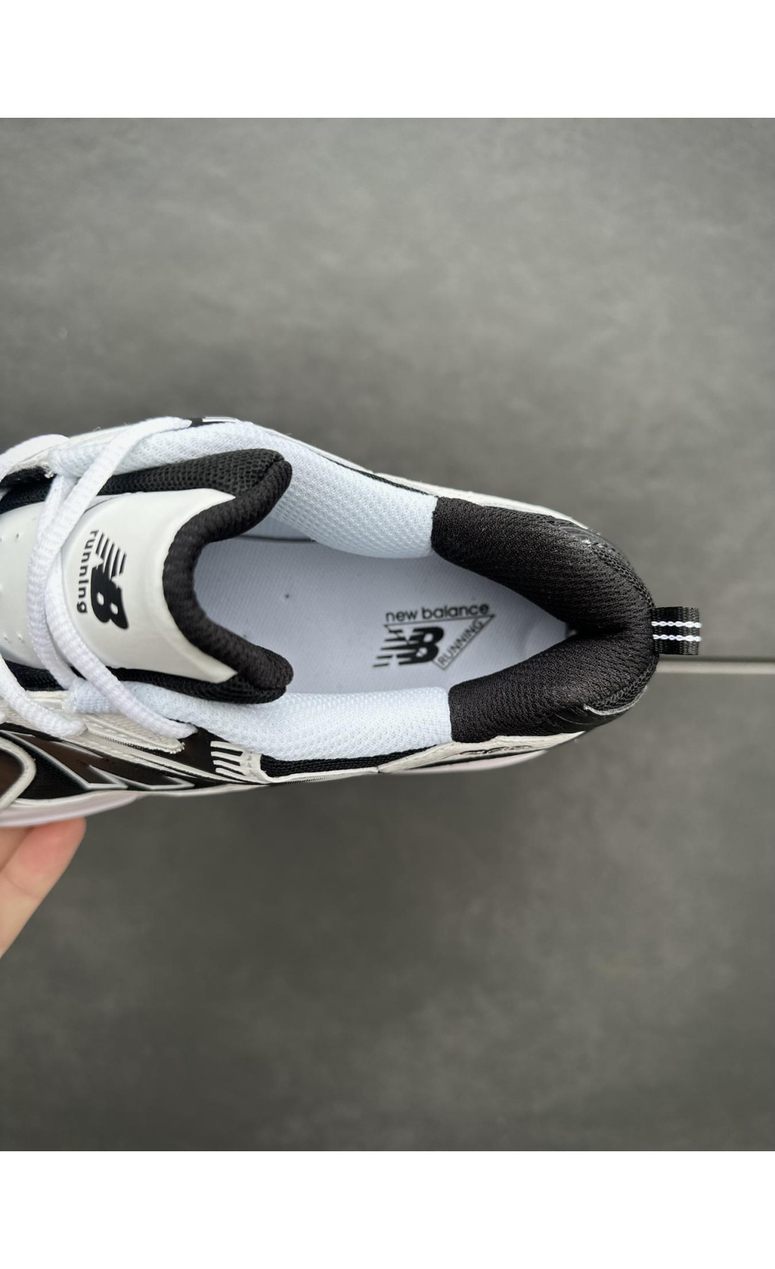 Чоловічі кросівки  Кросівки new balance (чорно-білі) (530-12)