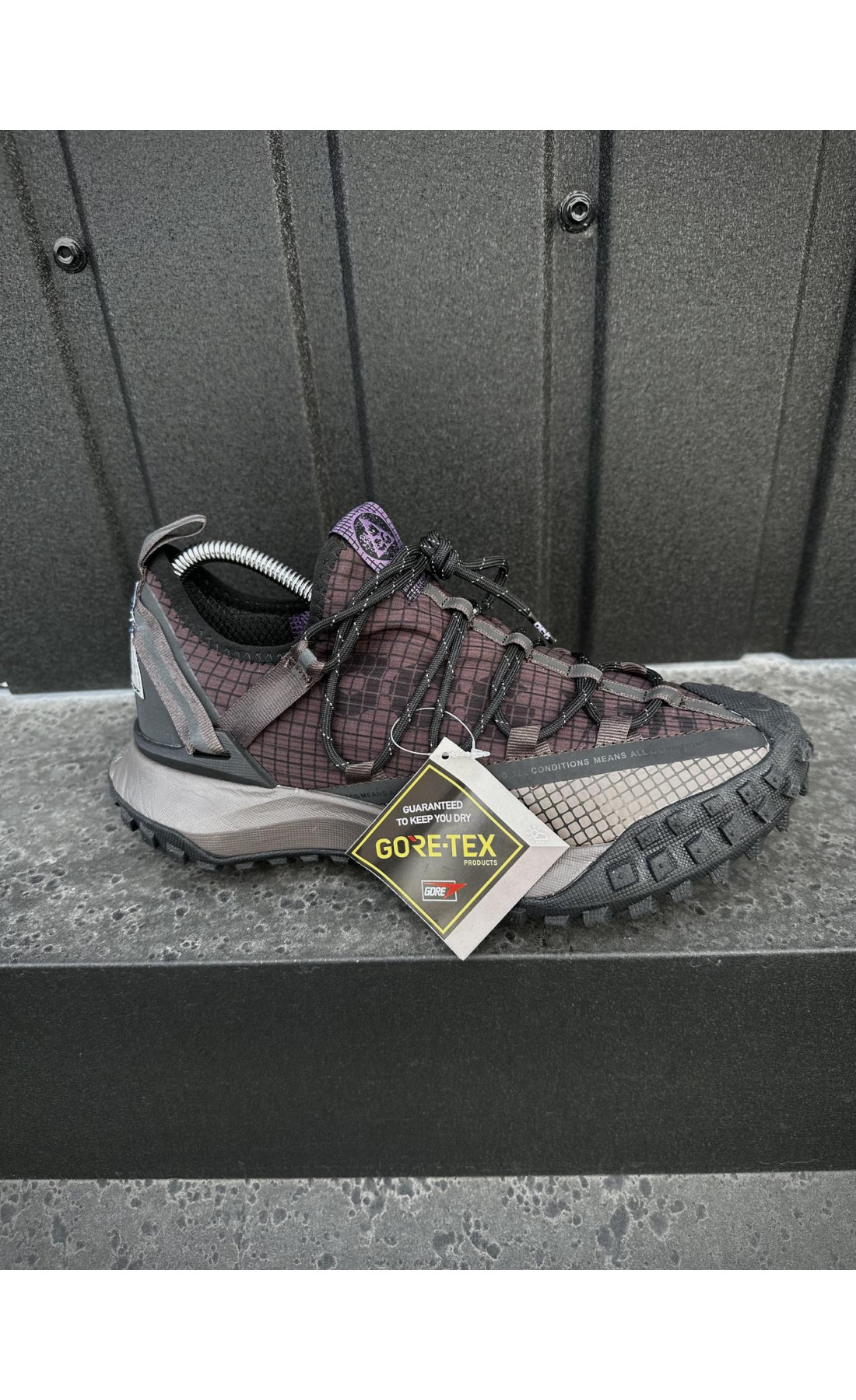 Чоловічі кросівки  Кросівки nike acg mountain fly (327-2)