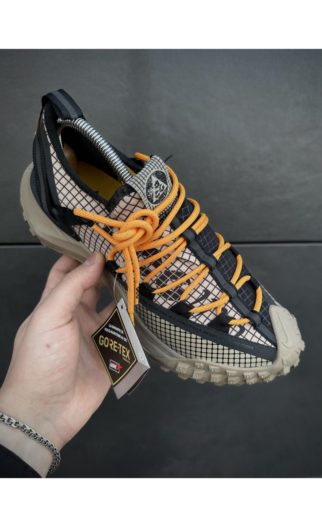 Чоловічі кросівки  Кросівки nike acg mountain fly (світлі) (327-4)