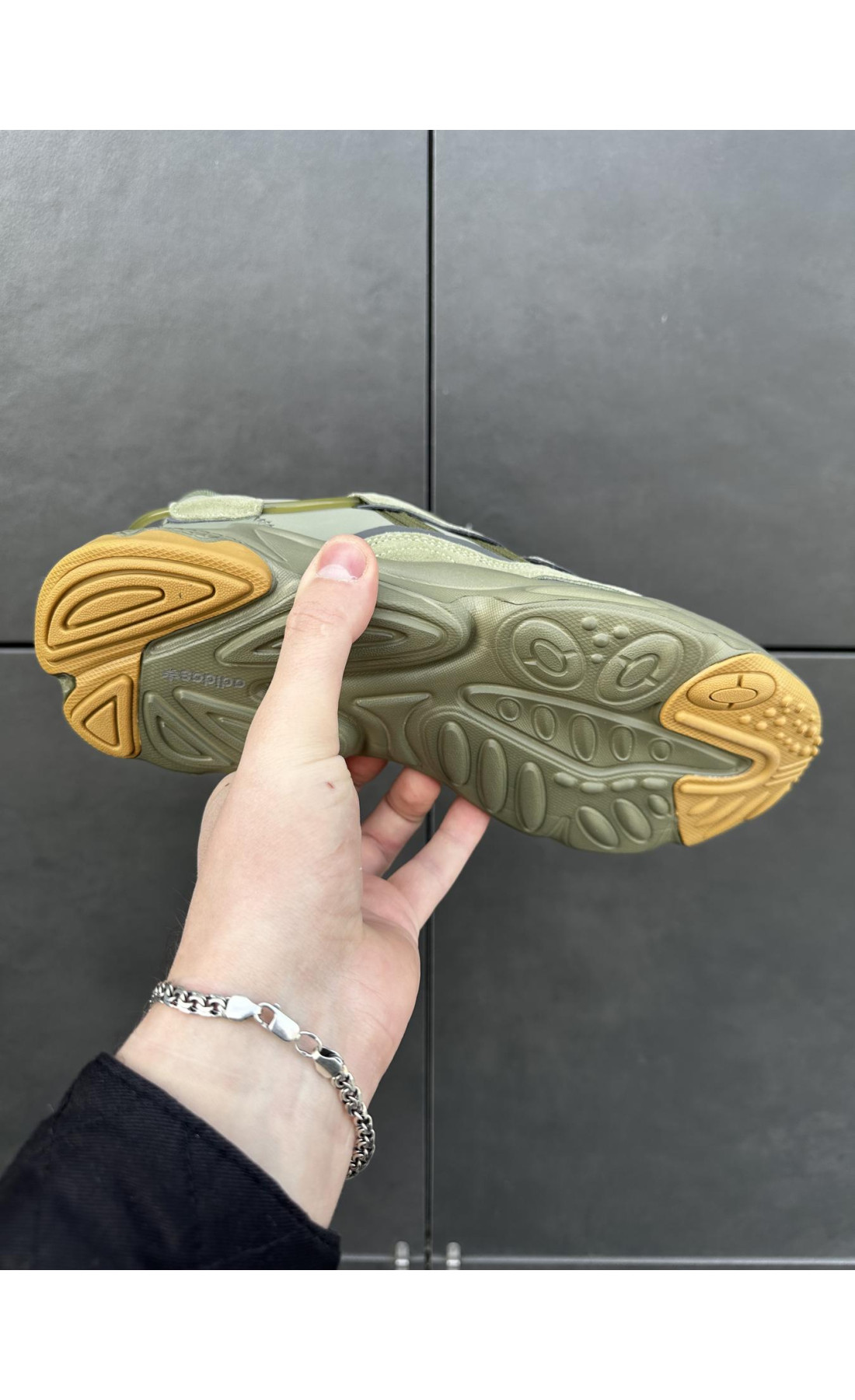 Чоловічі кросівки  Кросівки adidas ozweego (olive) (331-7)