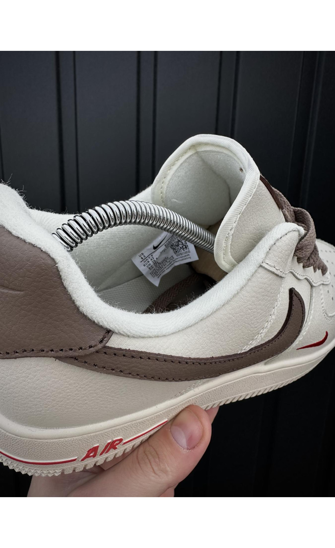 Чоловічі кросівки  Кросівки nike air force low essenti mocco (32-5)