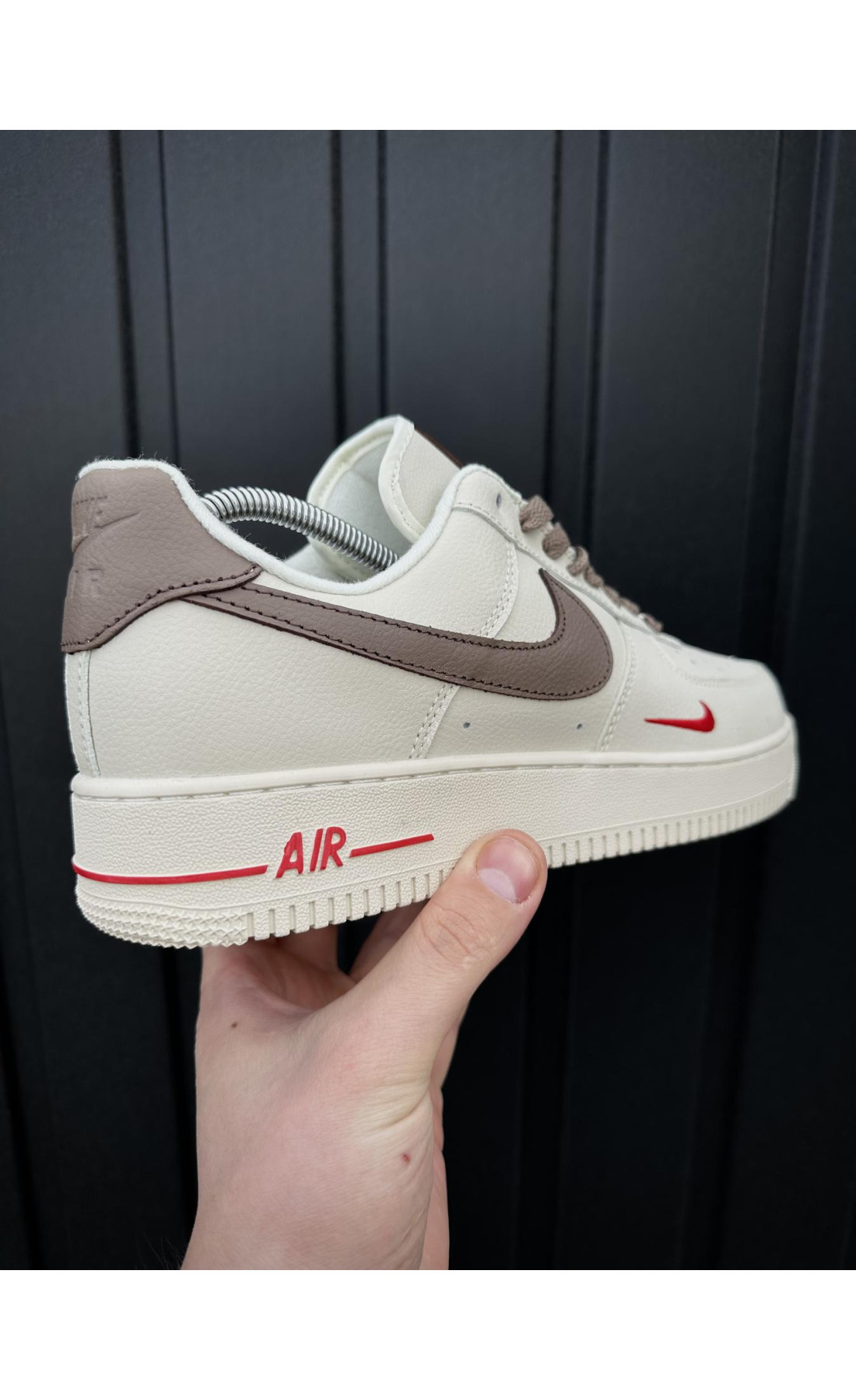 Чоловічі кросівки  Кросівки nike air force low essenti mocco (32-5)