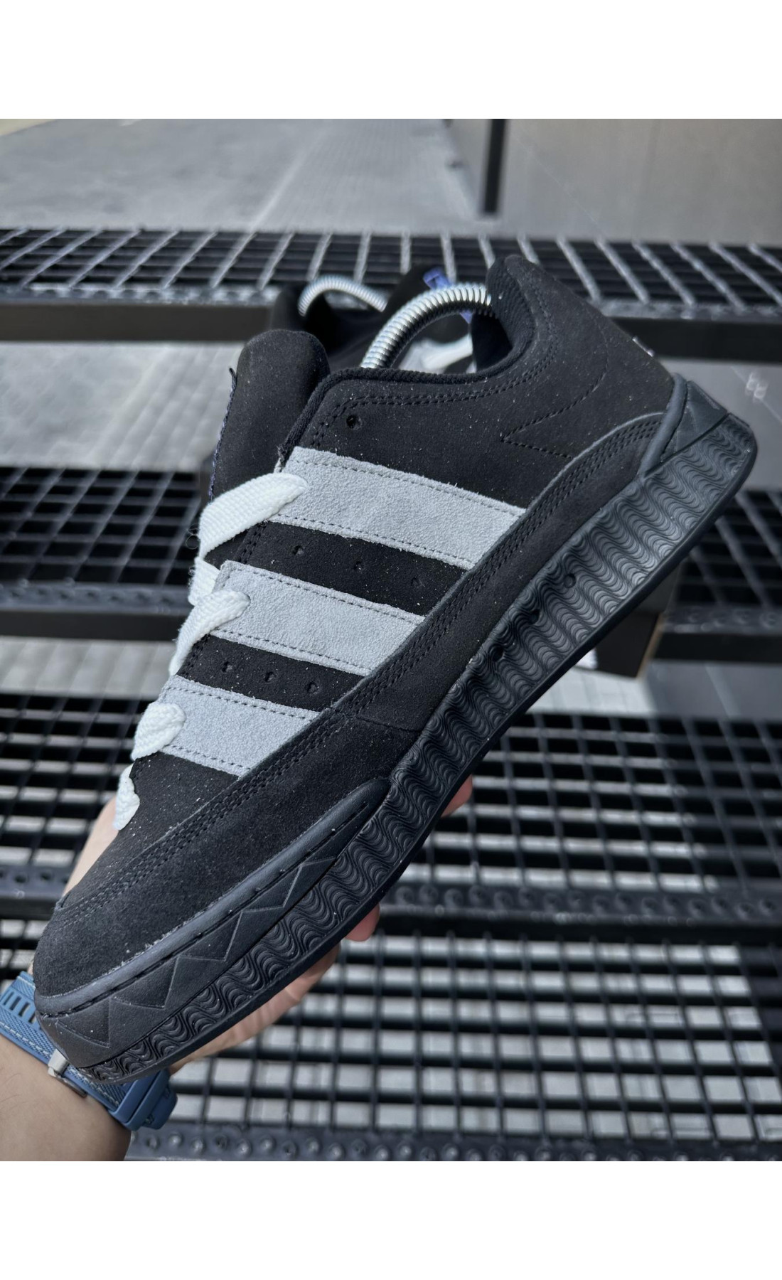 Чоловічі кросівки  Кросівки adidas adimatic neighborhood (black) (476-3)