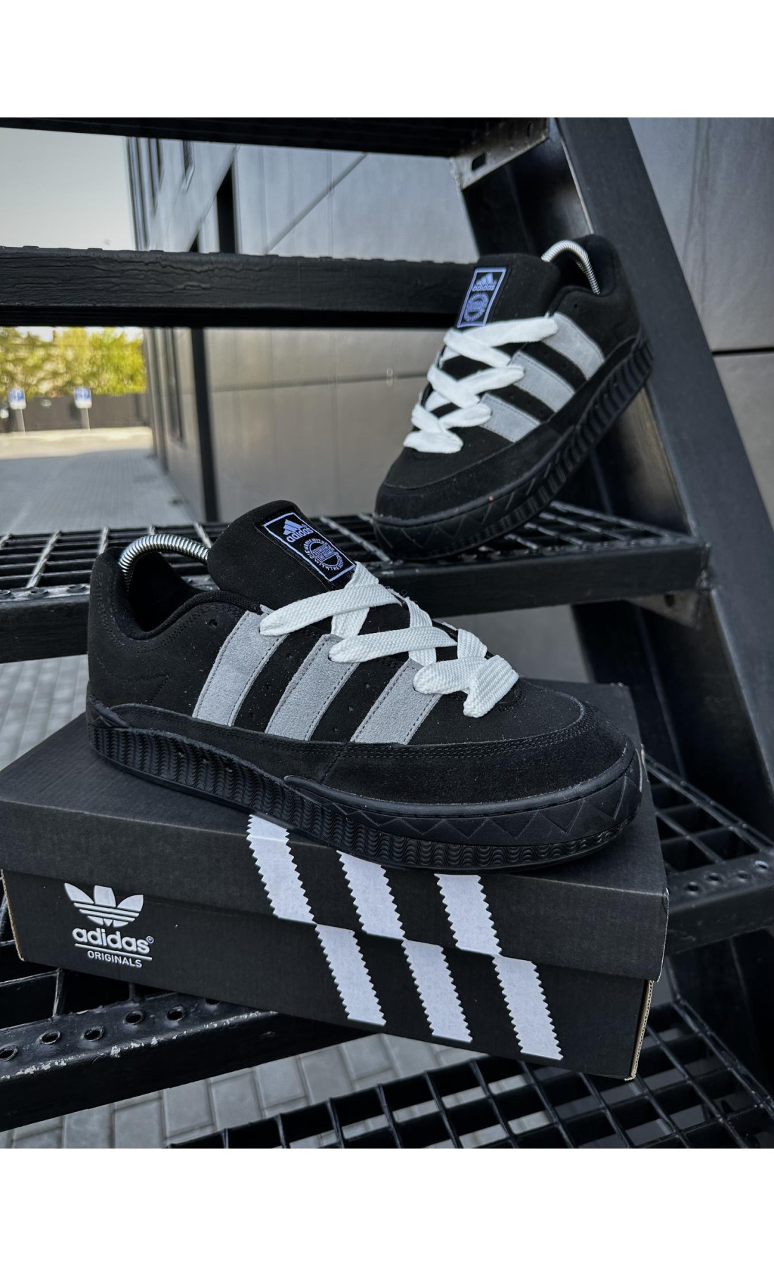 Чоловічі кросівки  Кросівки adidas adimatic neighborhood (black) (476-3)