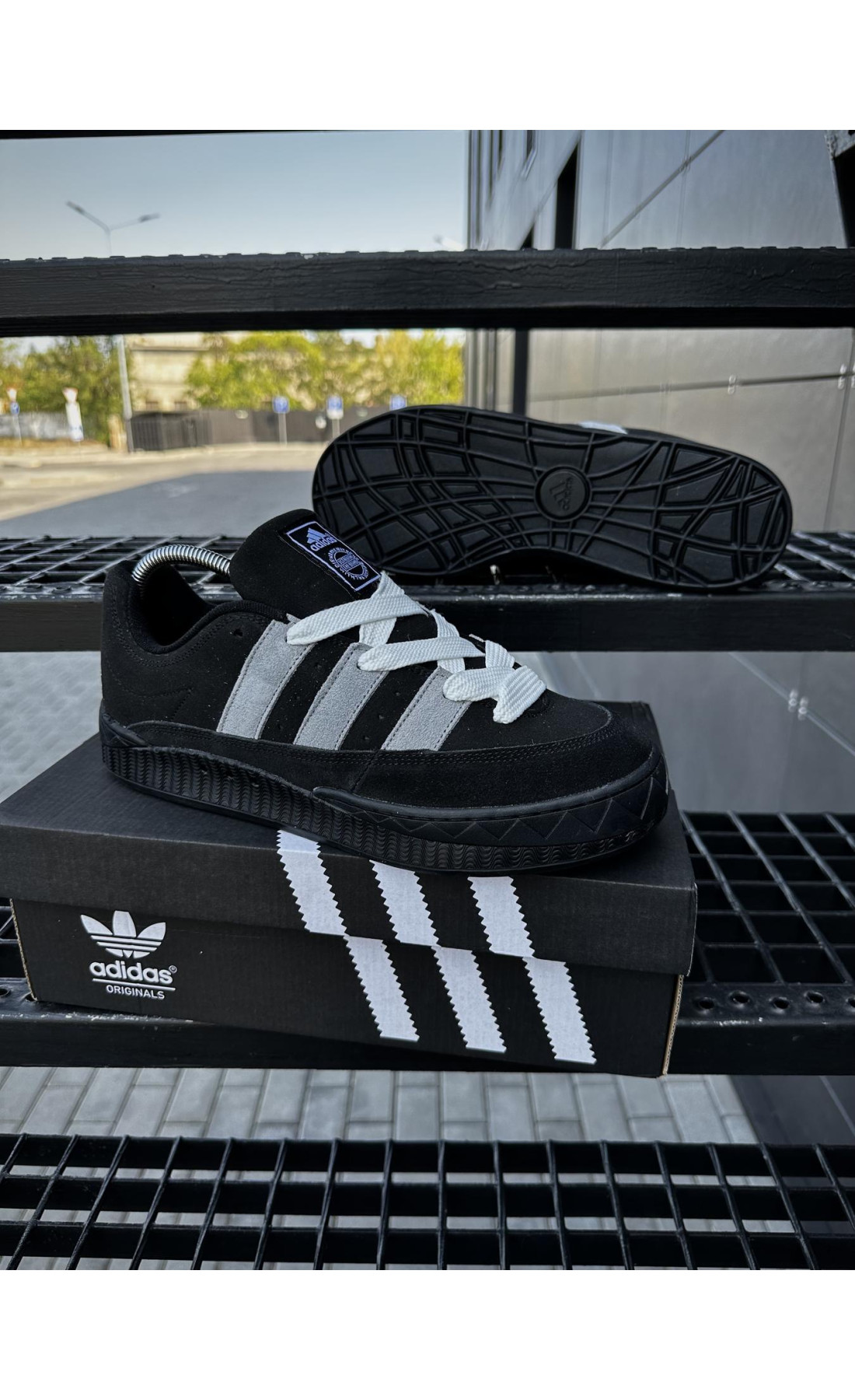Чоловічі кросівки  Кросівки adidas adimatic neighborhood (black) (476-3)