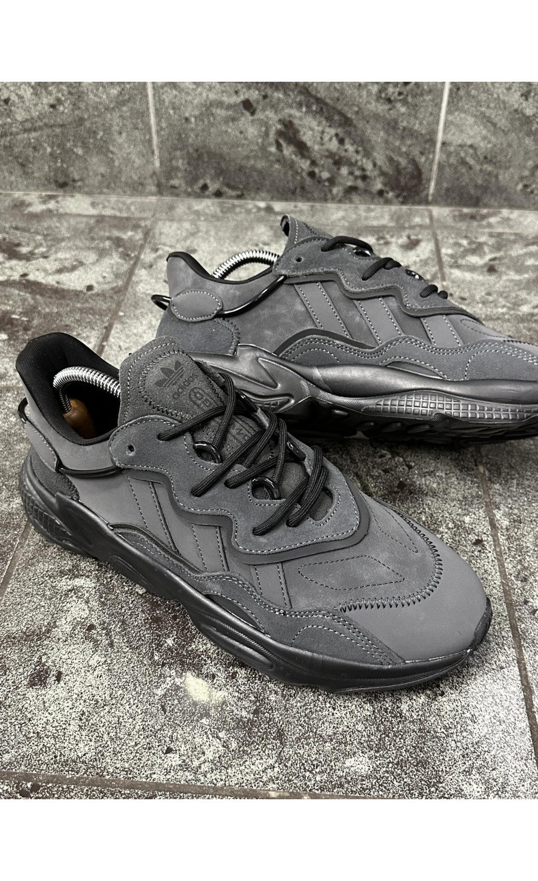 Чоловічі кросівки  Кросівки adidas ozweego (dark gray, замша) (331-6)
