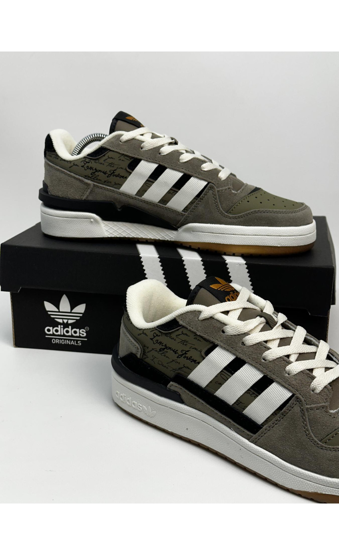 Чоловічі кросівки  Кросівки adidas forum exhibit low . (khaki) (773-19)