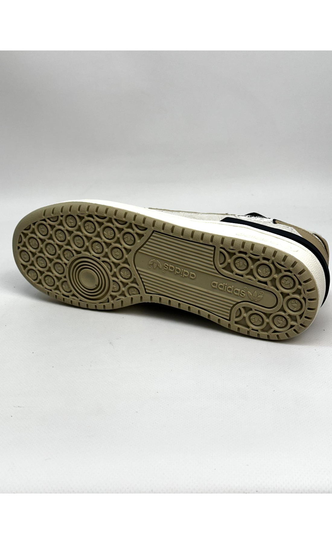 Чоловічі кросівки  Кросівки adidas forum exhibit low . (creamy) (773-27)