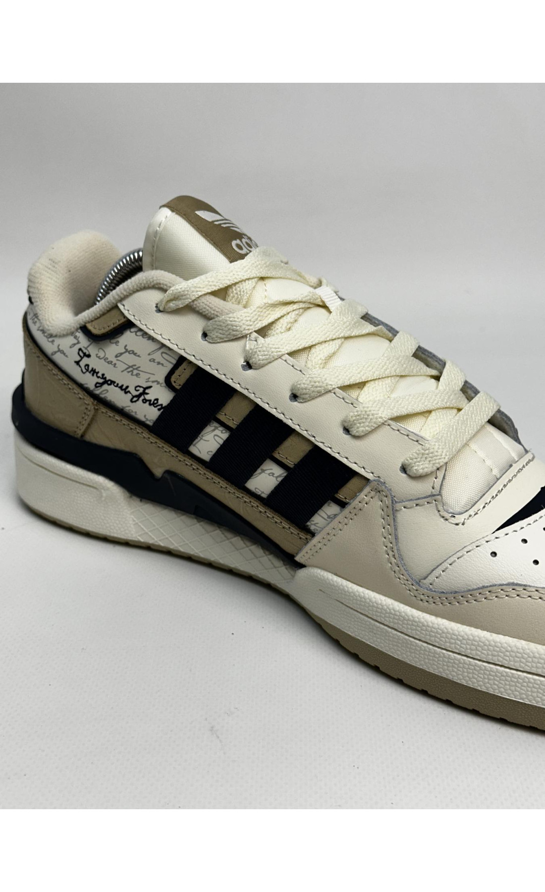 Чоловічі кросівки  Кросівки adidas forum exhibit low . (creamy) (773-27)