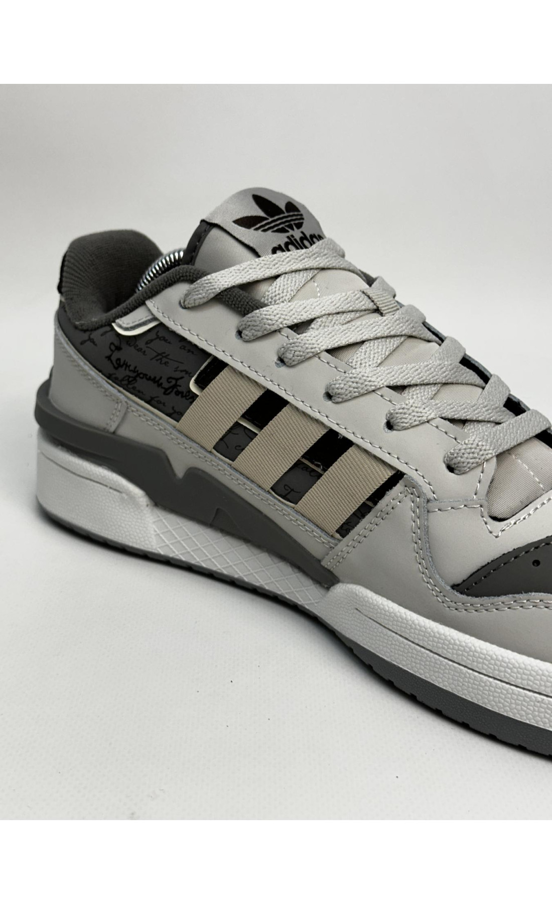 Чоловічі кросівки  Кросівки adidas forum exhibit low . (gray) (773-7)