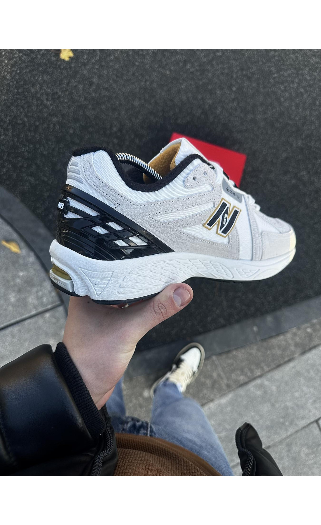 Чоловічі кросівки  Термо кросівки new balance r metallic gold / gore tex (cordura) (9111-1)