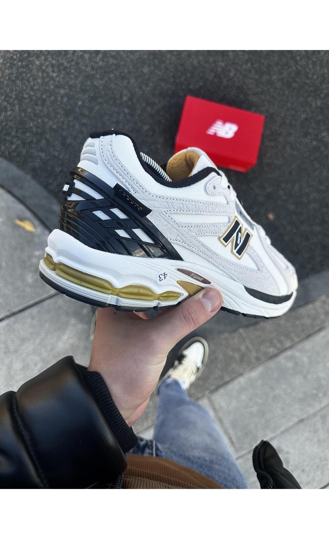 Чоловічі кросівки  Термо кросівки new balance r metallic gold / gore tex (cordura) (9111-1)