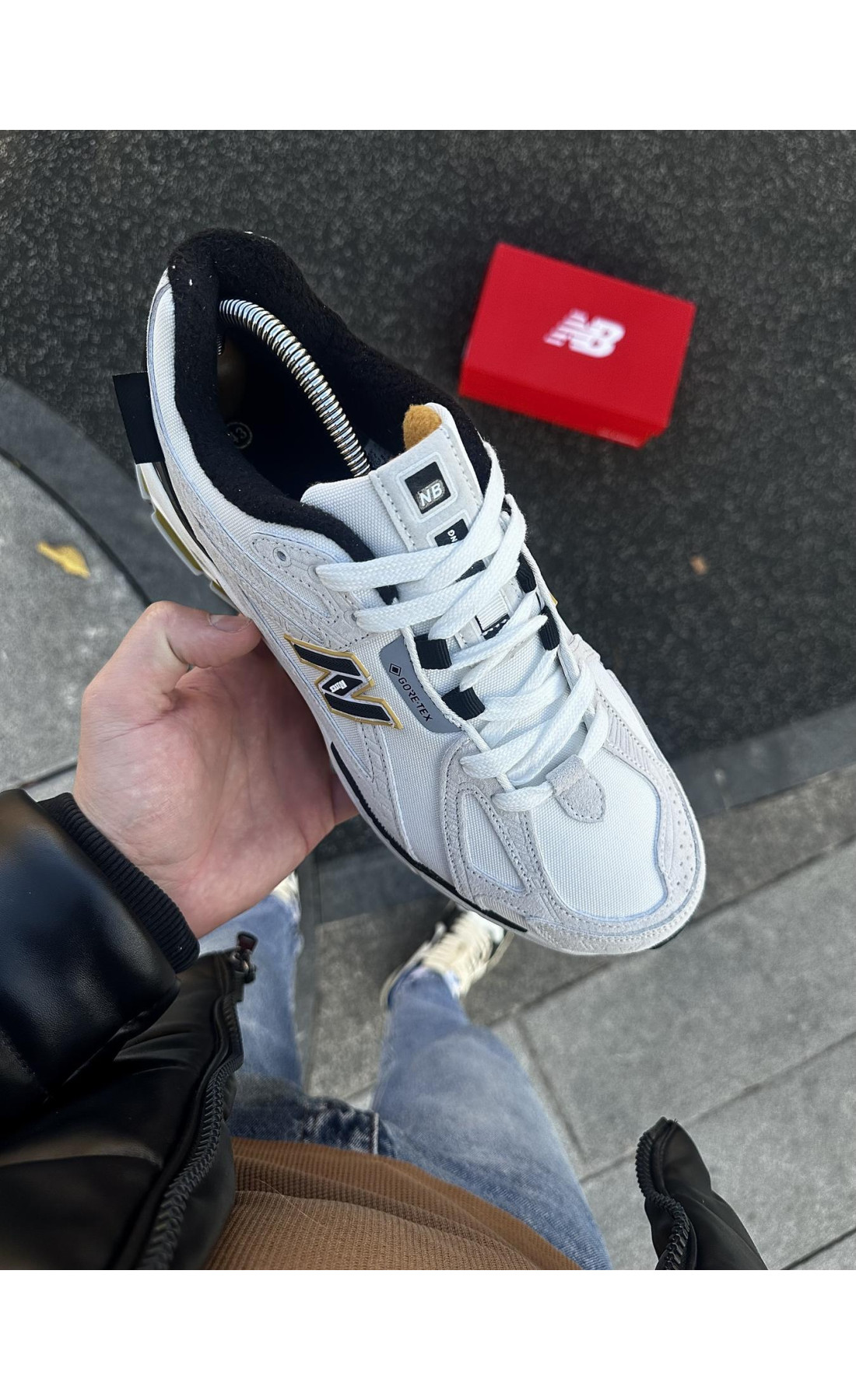 Чоловічі кросівки  Термо кросівки new balance r metallic gold / gore tex (cordura) (9111-1)