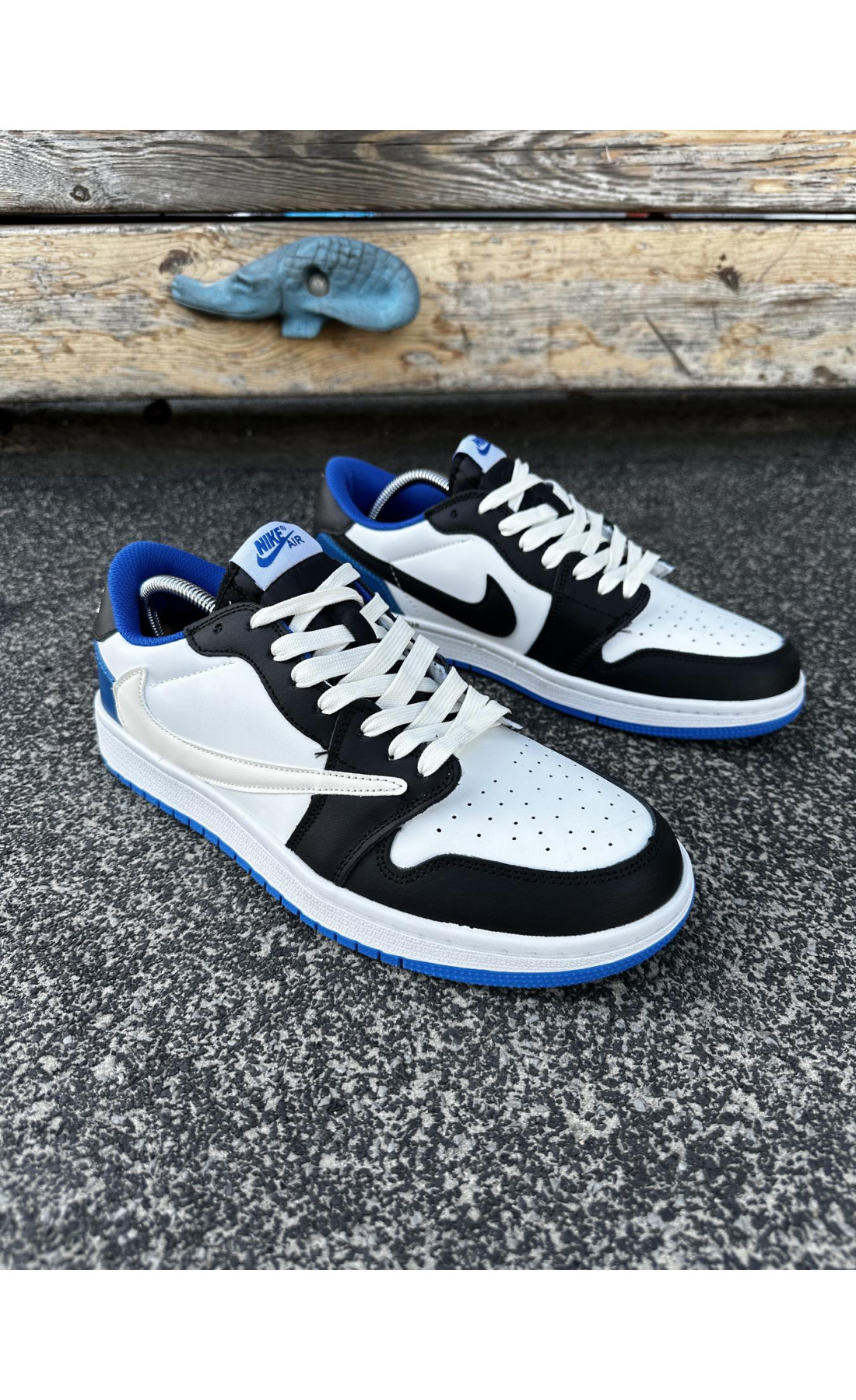 Чоловічі кросівки  Кросівки nike air jordan low x travis scott (біло-сині) (618-3)