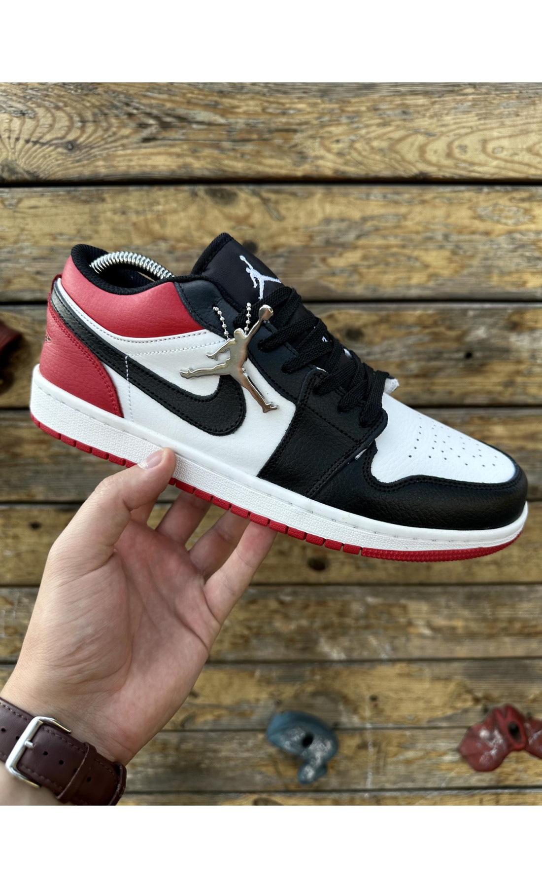 Чоловічі кросівки  Кросівки nike air jordan low (black white red) (807-6)