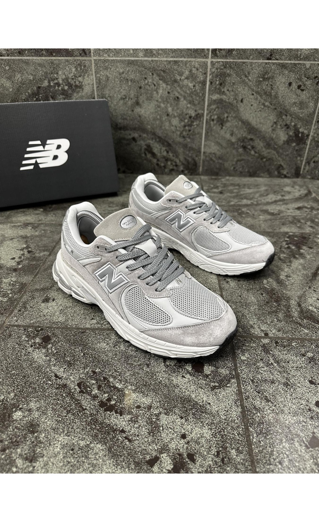 Чоловічі кросівки  Кросівки new balance r (світло сірі) (2002-2)